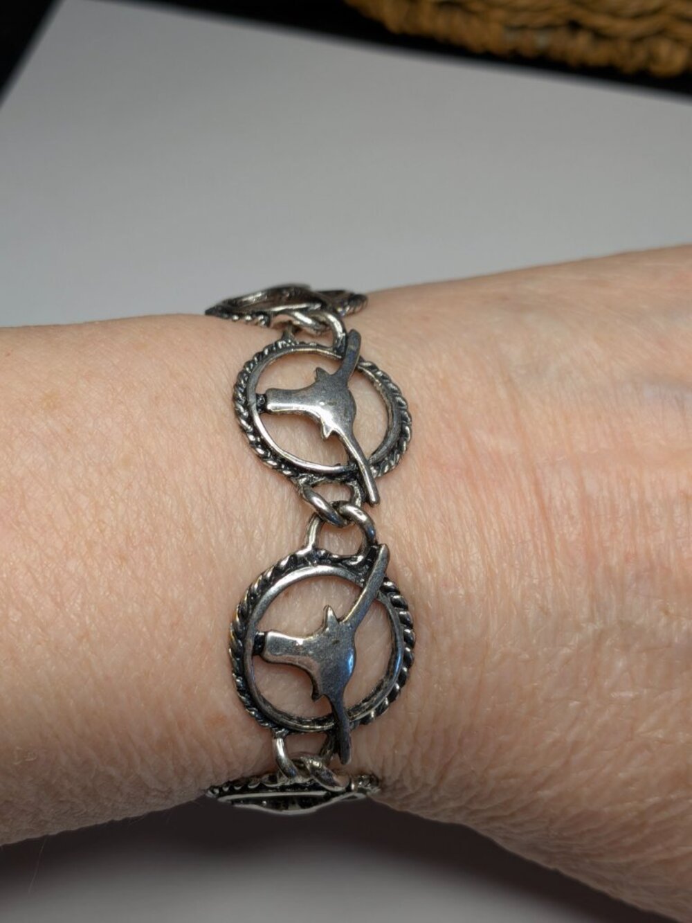 Vintage Texas Longhorn Steer Head Bracelet – Silver Tone, Rope Circle Links, 7.5